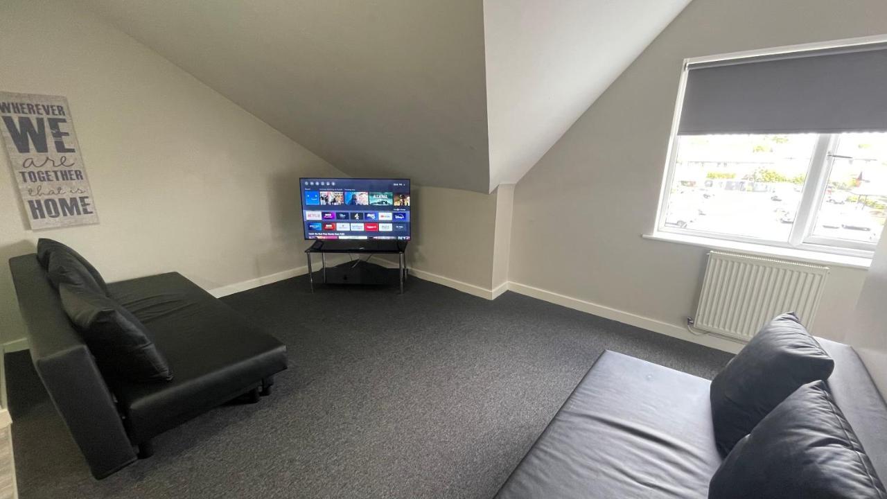 Mays Apartments: City Centre Convenience with Free Parking Liverpool Exterior photo