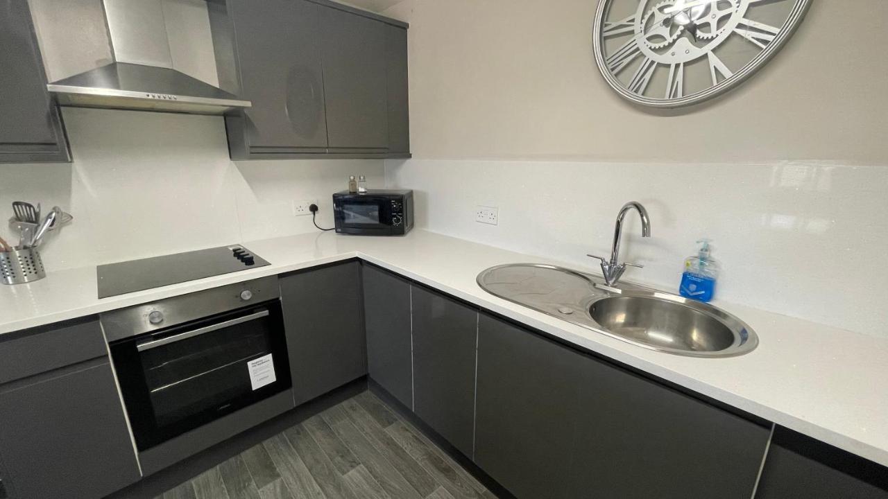 Mays Apartments: City Centre Convenience with Free Parking Liverpool Exterior photo