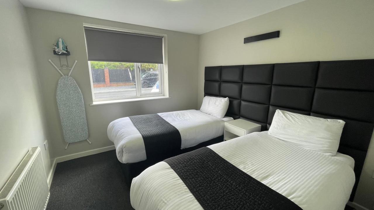 Mays Apartments: City Centre Convenience with Free Parking Liverpool Exterior photo