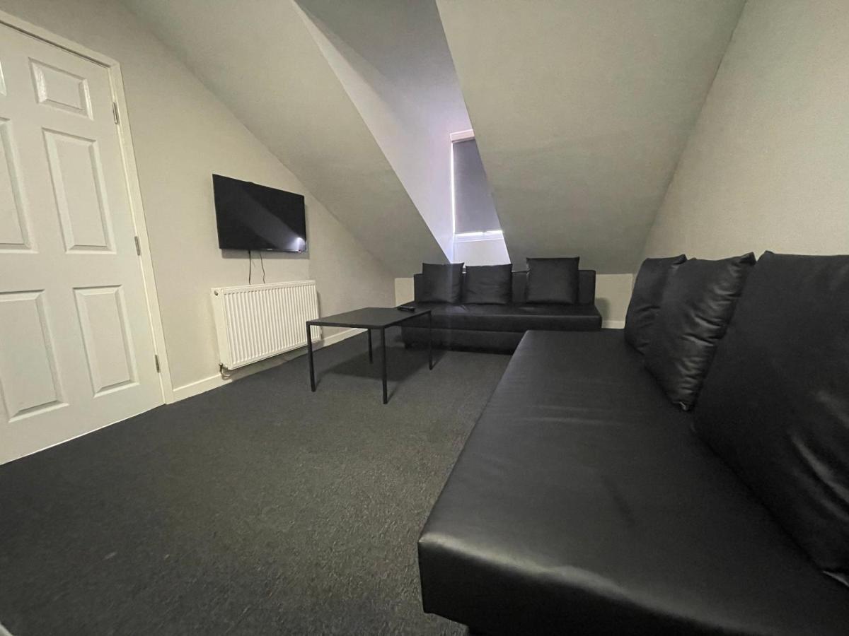 Mays Apartments: City Centre Convenience with Free Parking Liverpool Exterior photo