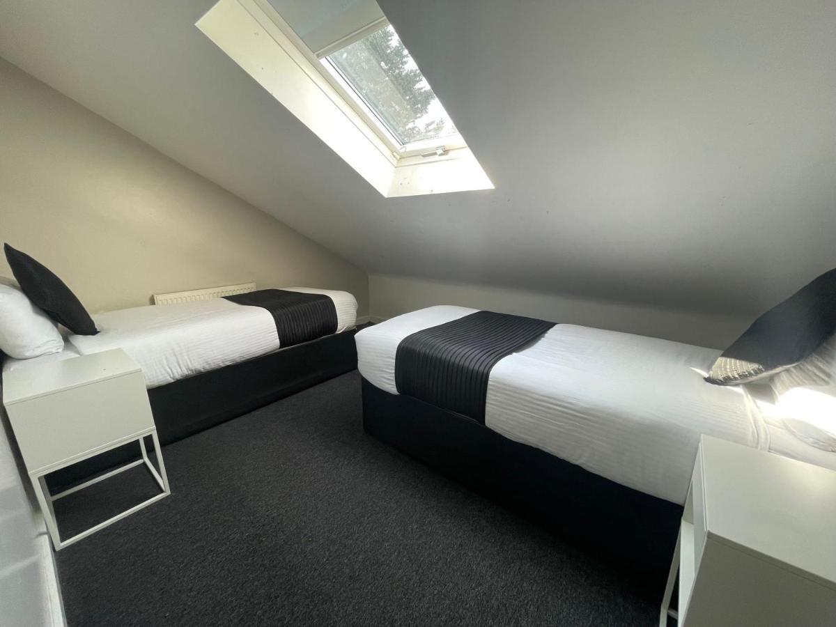 Mays Apartments: City Centre Convenience with Free Parking Liverpool Exterior photo