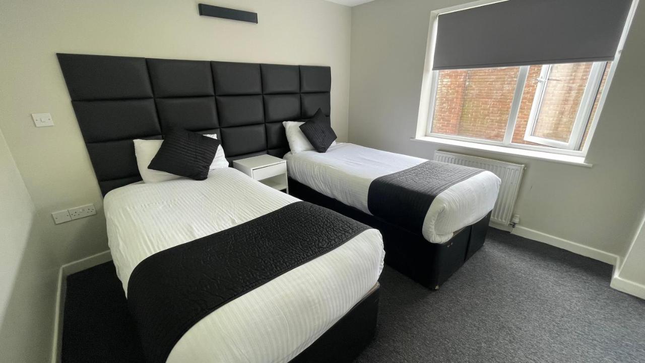 Mays Apartments: City Centre Convenience with Free Parking Liverpool Exterior photo