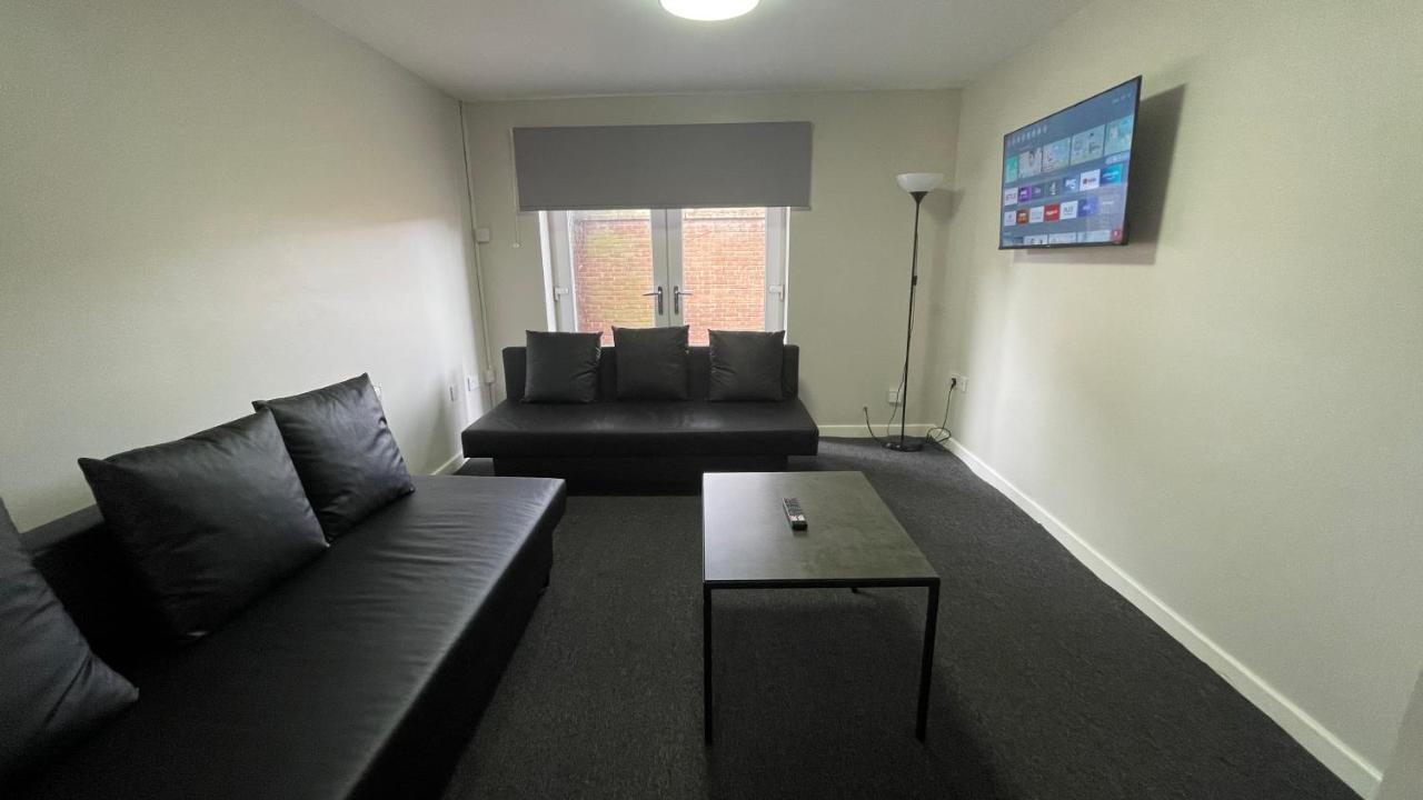 Mays Apartments: City Centre Convenience with Free Parking Liverpool Exterior photo