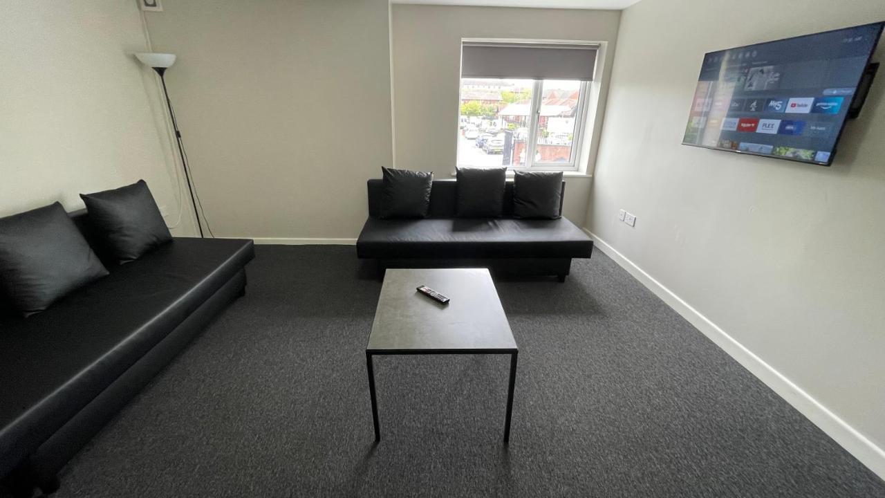 Mays Apartments: City Centre Convenience with Free Parking Liverpool Exterior photo