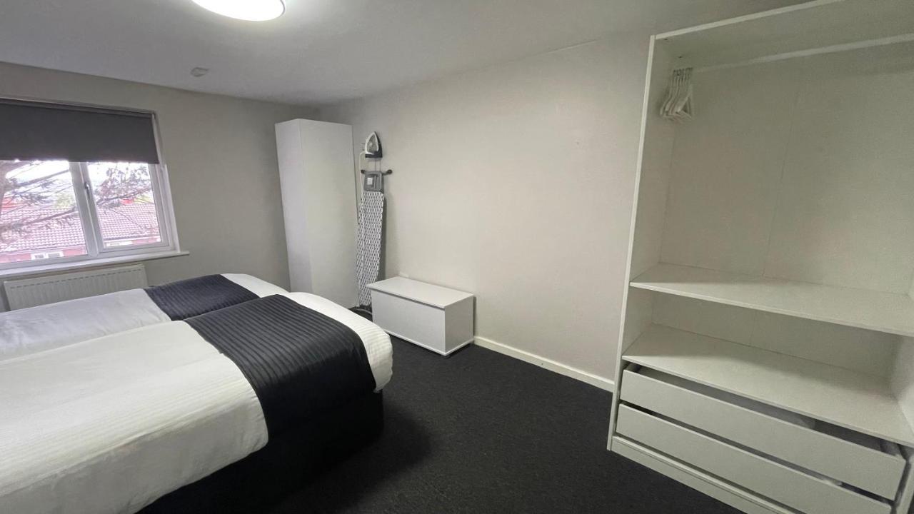 Mays Apartments: City Centre Convenience with Free Parking Liverpool Exterior photo